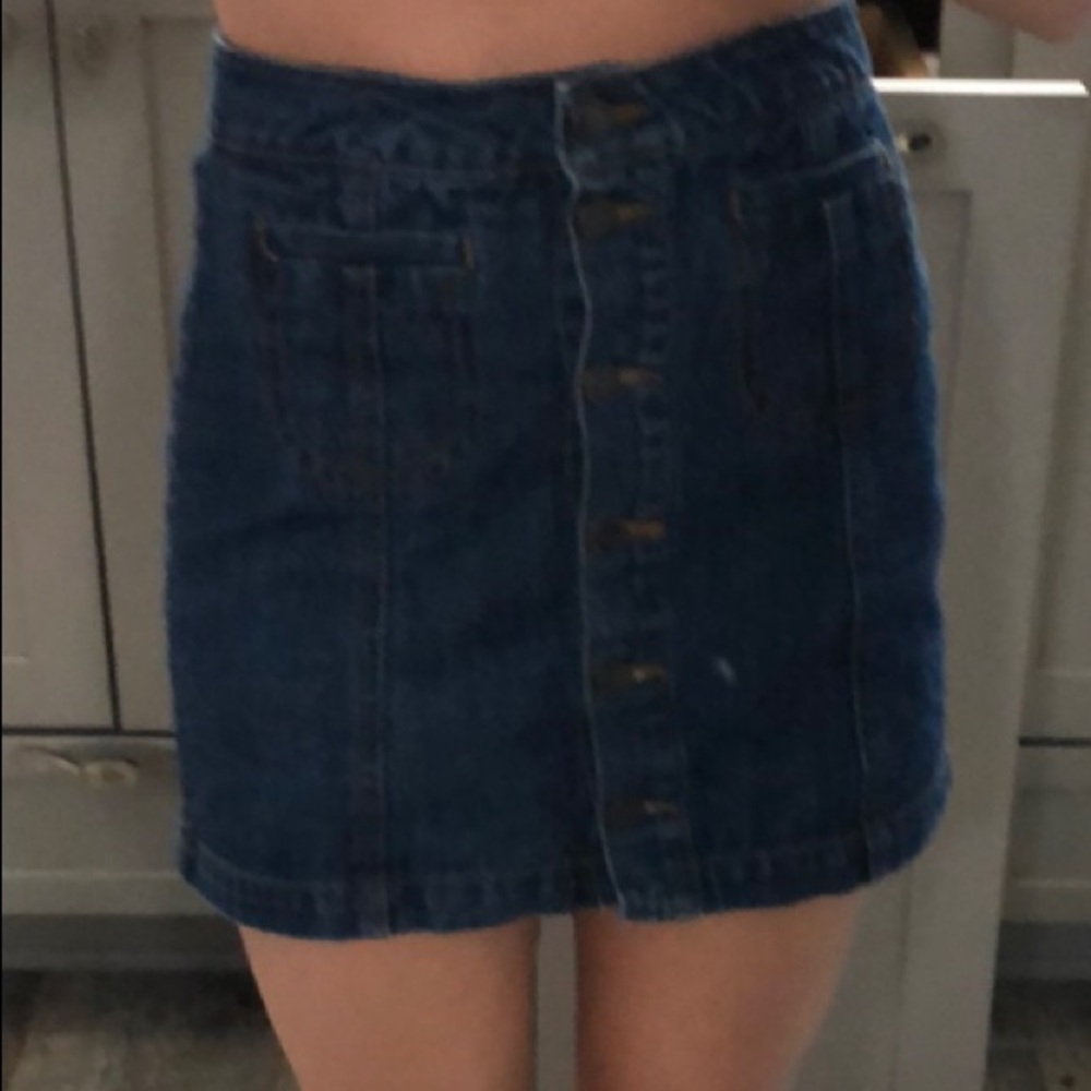 Denim skirt!
